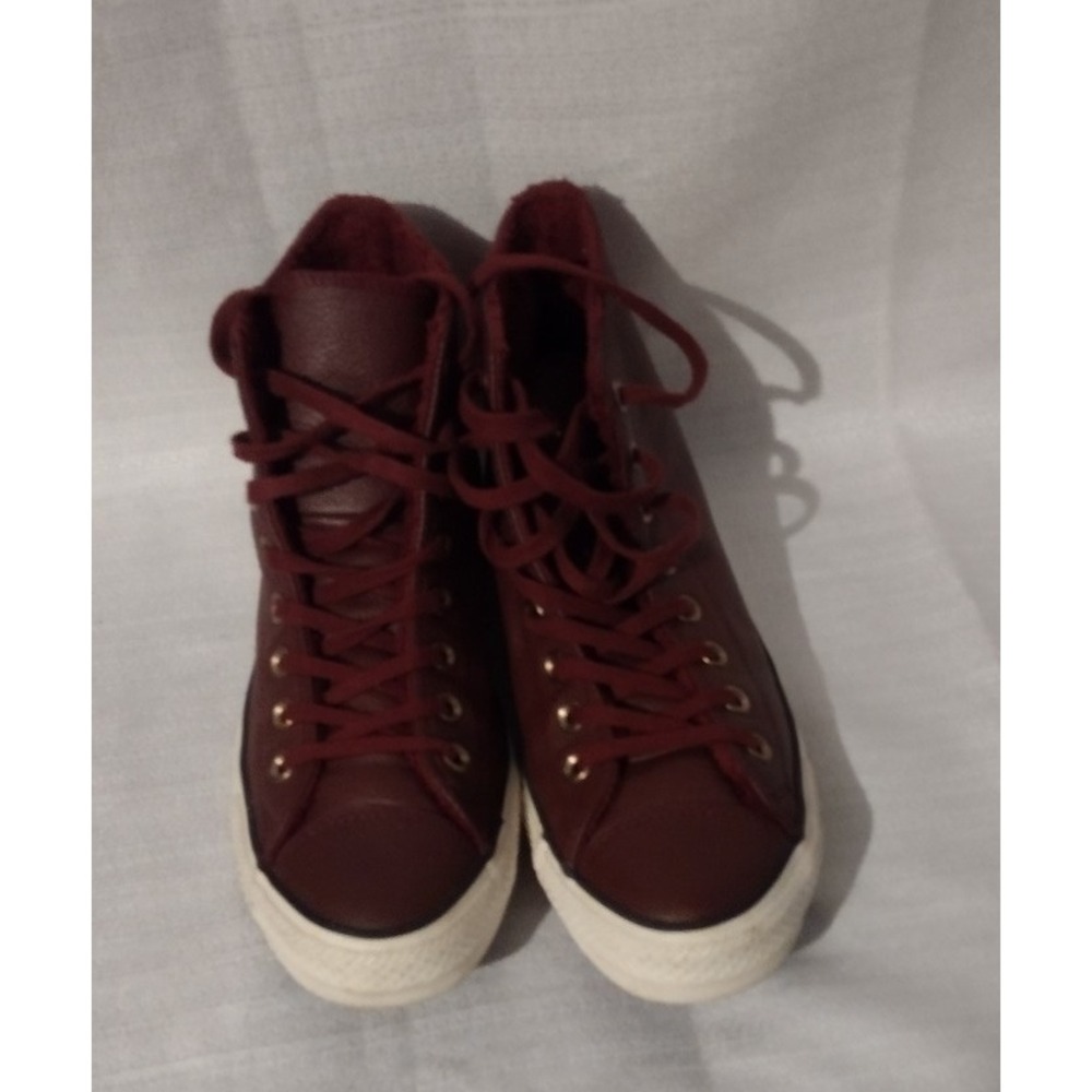 Converse All Star Women Size 9 Sneakers Burgundy Leather & Faux Fur Hi Top - Picture 5 of 5
